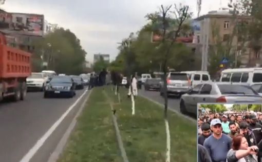 Пашинян призвал водителей блокировать трассы