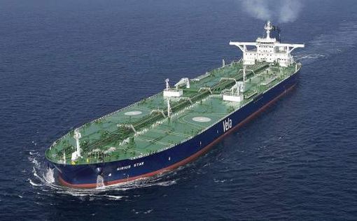 Южная Корея задержала китайский танкер с нефтью для КНДР