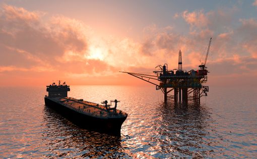 В 200 км от Канарских островов нашли нефть