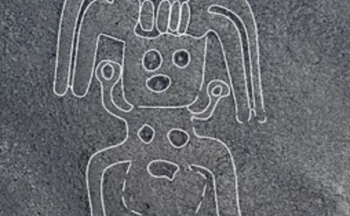 В Перу нашли древние гигантские изображения "монстров"