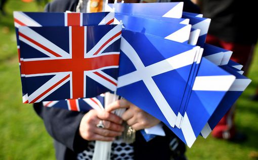 В Шотландии растет число противников отделения от Британии