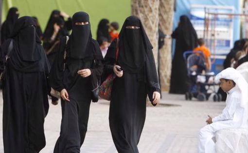 В Саудовской Аравии женщины впервые смогут пойти на футбол