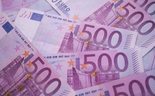 В Женеве неизвестный спустил десятки тысяч евро в унитаз