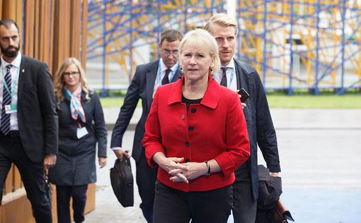 Глава МИД Швеции призналась, что ее тоже домогались