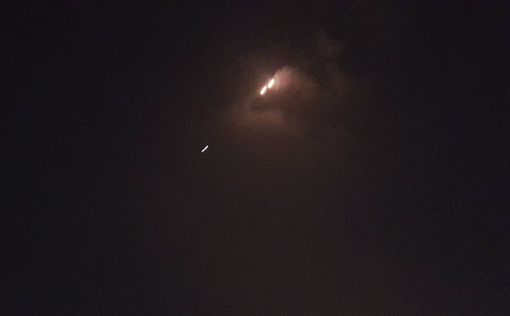 Прямое попадание ракеты в доме в Сдероте