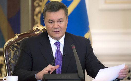 Янукович подписал все скандальные законы, принятые Радой