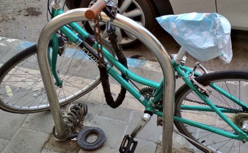 Тель-Авив: эвакуаторы велосипедов взялись за работу