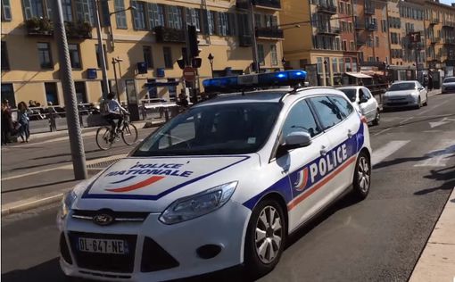 Французский полицейский расстрелял шесть человек