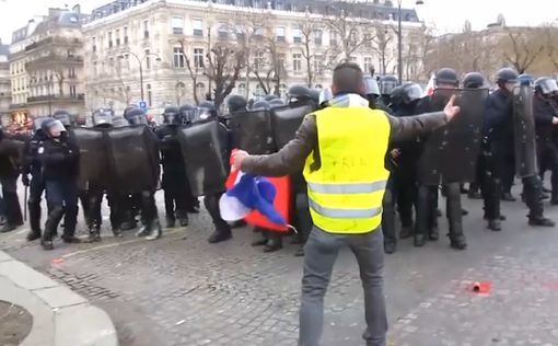 Марши и беспорядки в Нанте и Париже: 240 человек задержаны