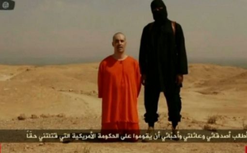 ISIS отрубил голову американскому журналисту