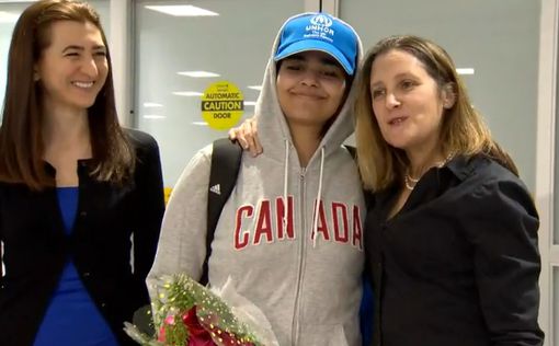 Получившая убежище саудовская беженка приехала в Канаду