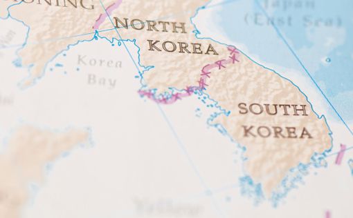 Обе Кореи возобновили переговоры об объединении семей