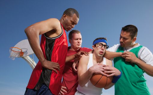 Ученые назвали любимые виды спорта мужчин-изменников