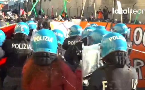 В Италии полиция жестко разогнала прохамасовскую демонстрацию: видео
