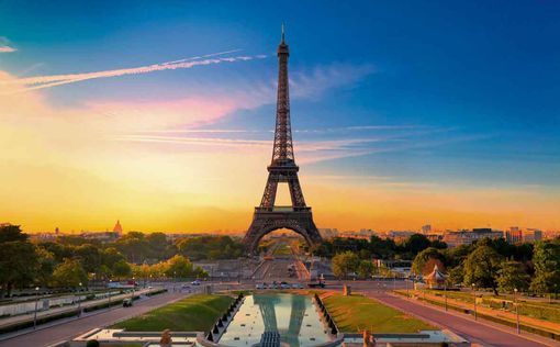 Париж: сектор туризма потерял 750 млн евро