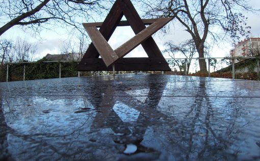 Имена солдат ваффен-СС уберут с мемориала жертв Холокоста