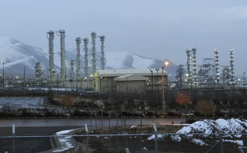 Иран вдвое сократил запасы высокообогащенного урана