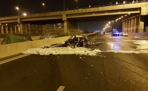 На шоссе в Тель-Авиве взорвался автомобиль