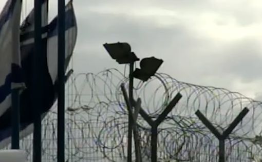 Палестинцы объявили голодовку в израильской тюрьме