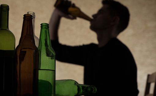 Потребление алкоголя в России сократилось на 43%