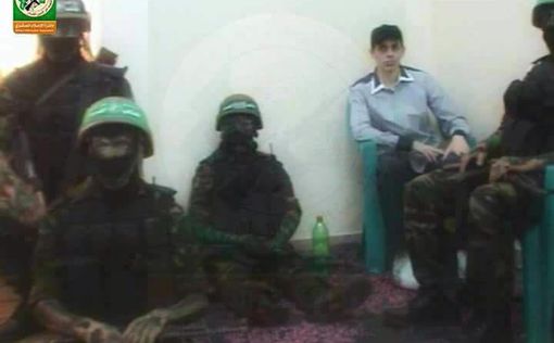 12 лет похищения Шалита: ХАМАС публикует новые фото