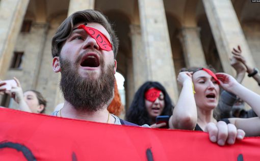 Власти Грузии идут на уступки митингующим