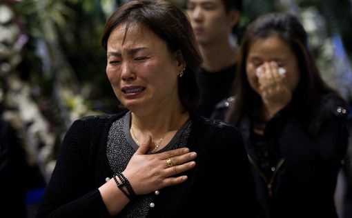 В Южной Корее продолжают находить тела с затонувшего парома