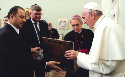 Папа Римский Франциск с делегацией горских евреев
