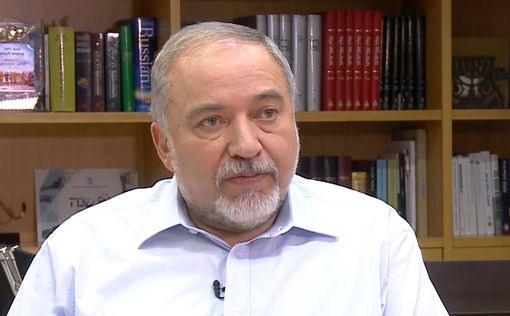 Либерман: ХАМАСу следует вести себя тихо и умно