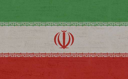Стражи революции: Иран способен процветать под санкциями