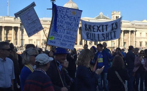 Лондон: сотни тысяч на демонстрациях против Брекзита