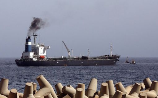 Ливийскую нефть "выпустят" из страны