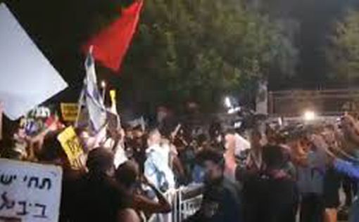 "Черные флаги": протесты против Нетаниягу возобновляются
