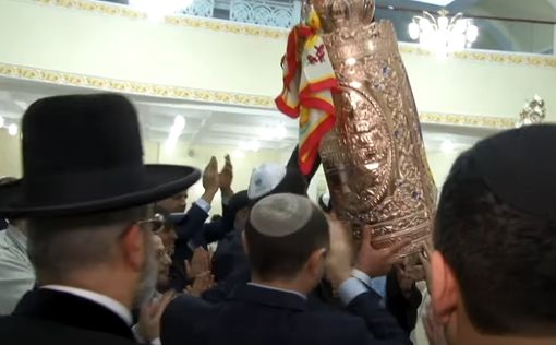 В российских синагогах вводят ограничения на Симхат-Тора