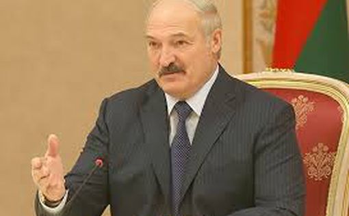 Лукашенко: Беларусь получила свою вакцину от COVID-19