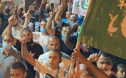 Протесты против Макрона: Поджог у дома посла Франции в Яффо
