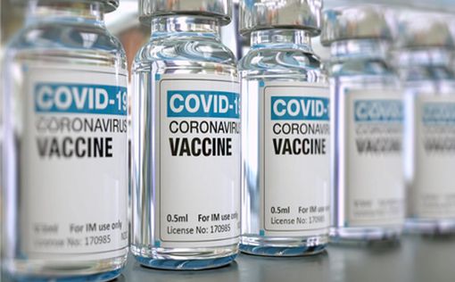 Johnson & Johnson начала поставки вакцины в ЕС | Фото: AFP